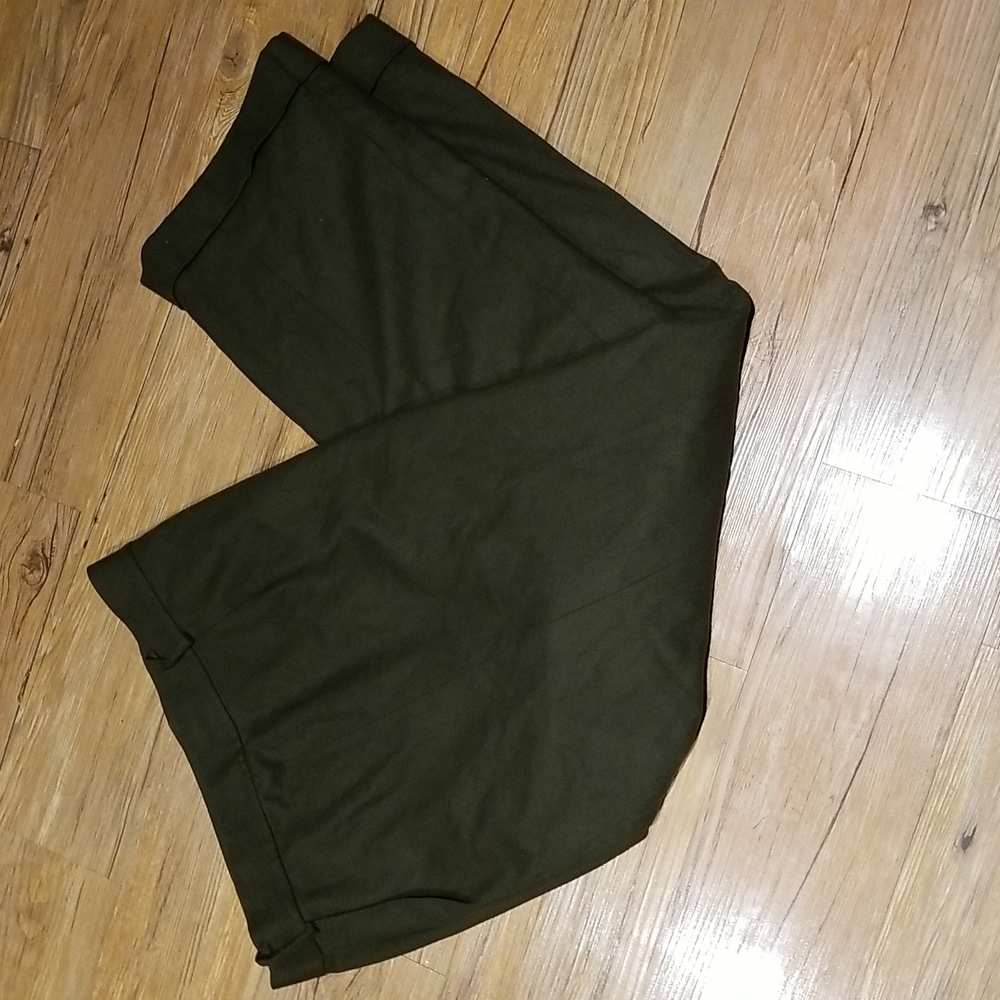 Lauren Ralph Lauren Lambswool pants great condition sz 22W army green